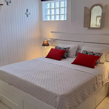And With Parking Space Hvar - 13161 Guest house 3*